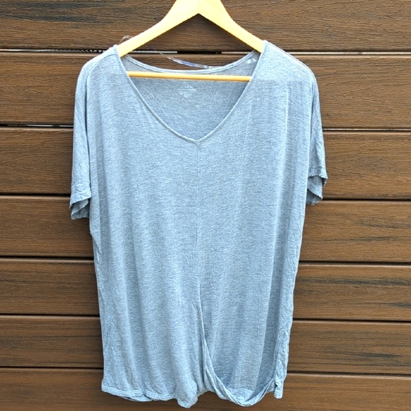 Womens Nygard Gray V-Neck Women's Top - Size XL Excellent Condition - Picture 1 of 5